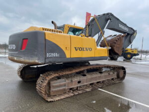 Экскаватор Volvo EC290